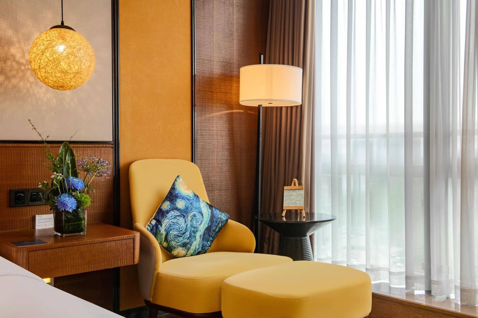 Hisilk Artwork Center Fliport Coso Hotel Xiamen Exterior photo